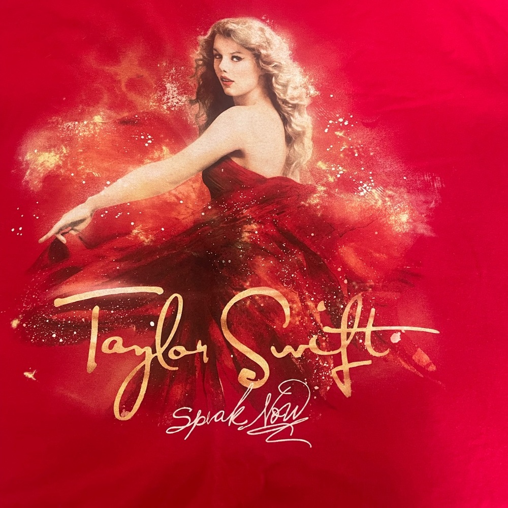TAYLOR SWIFT Speak Now Concert Tee